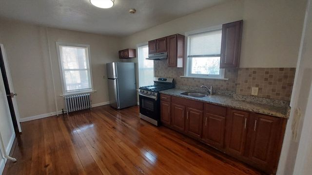 35 Catawba St. 2, Boston, MA 02119