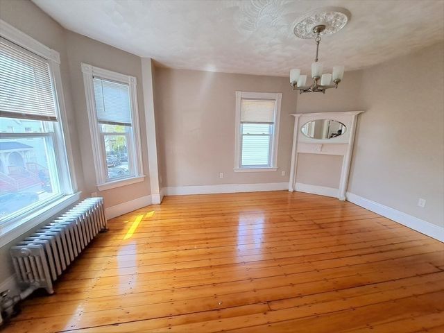 35 Catawba St. 2, Boston, MA 02119