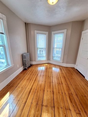 35 Catawba St. 2, Boston, MA 02119