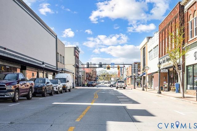 190 & 192 Vacation Dr, Farmville, VA 23901