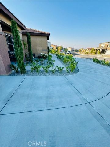 11416 Sunny Way, Victorville, CA 92392