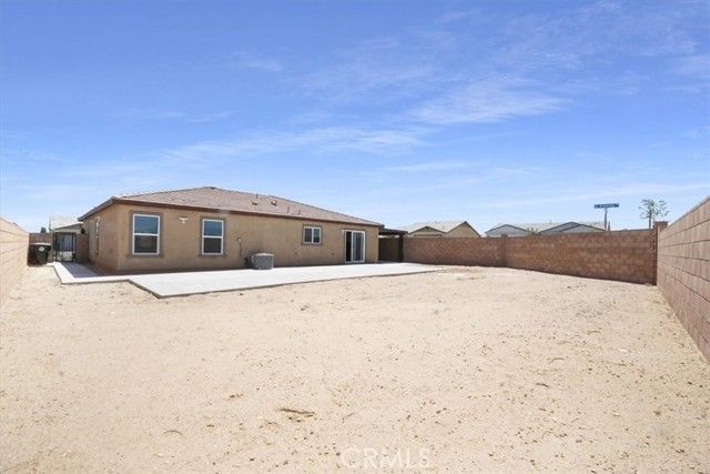 11416 Sunny Way, Victorville, CA 92392