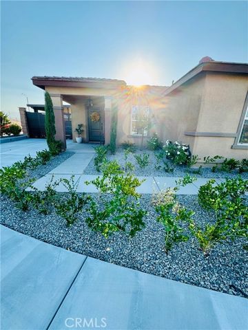 11416 Sunny Way, Victorville, CA 92392