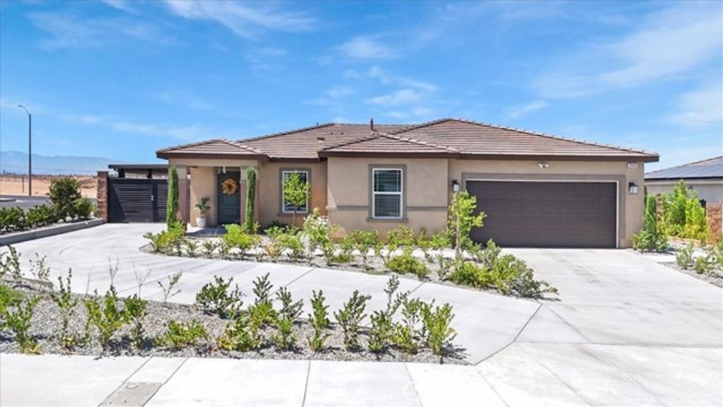 11416 Sunny Way, Victorville, CA 92392