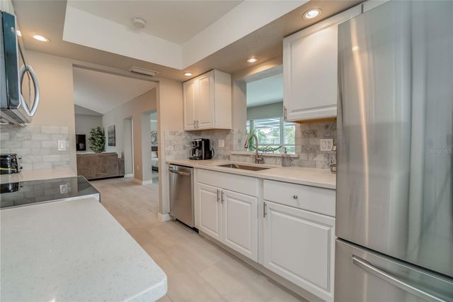 33 CADDY ROAD, Rotonda West, FL 33947