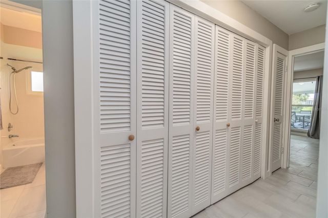 33 CADDY ROAD, Rotonda West, FL 33947