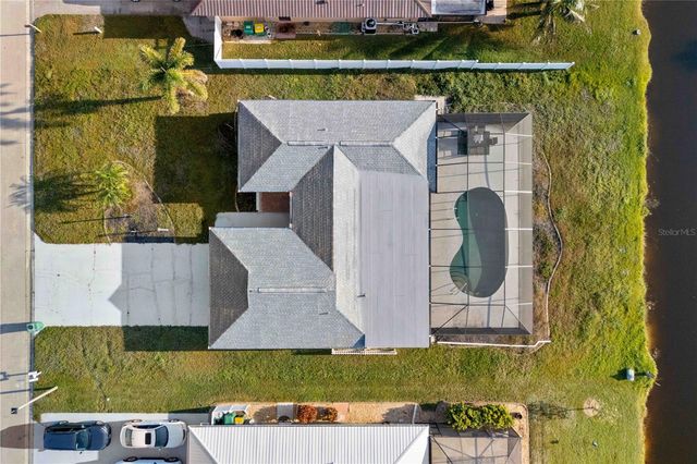 33 CADDY ROAD, Rotonda West, FL 33947