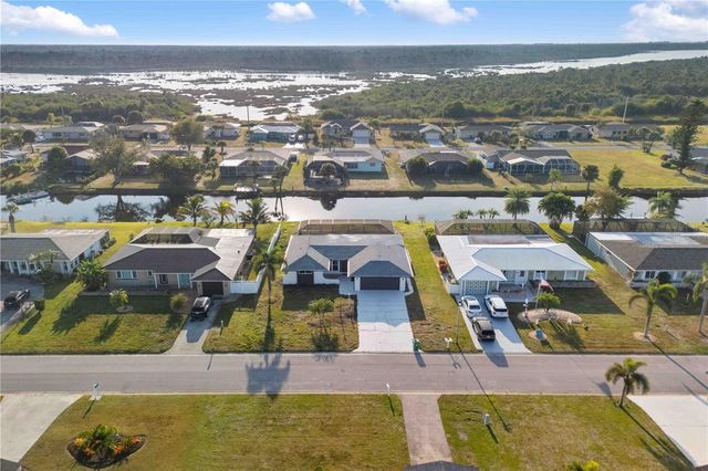 33 CADDY ROAD, Rotonda West, FL 33947