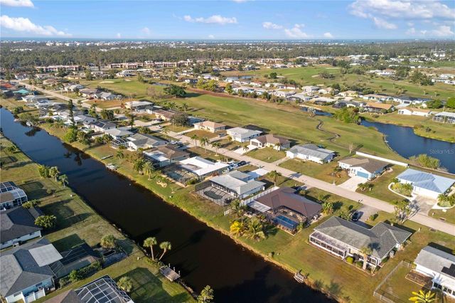 33 CADDY ROAD, Rotonda West, FL 33947