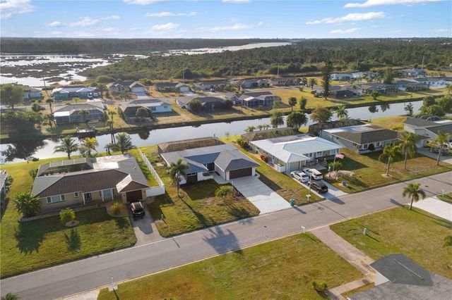 33 CADDY ROAD, Rotonda West, FL 33947