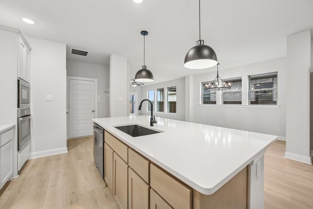 1036 Almond Blossom Circle, Crowley, TX 76036