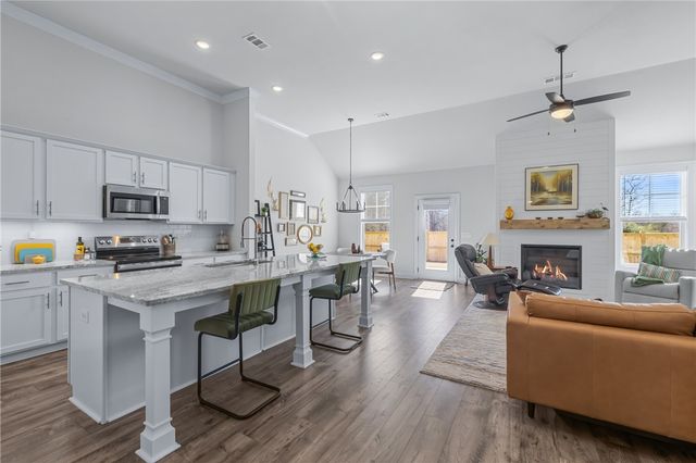 135 Bowers Estates Road, Hartwell, GA 30643