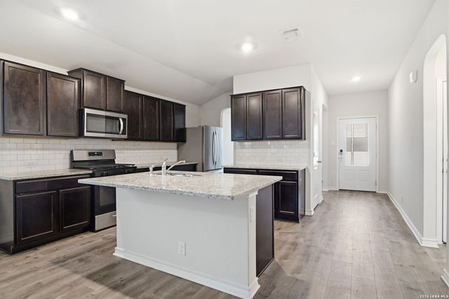 13422 Whisper Bend, San Antonio, TX 78252