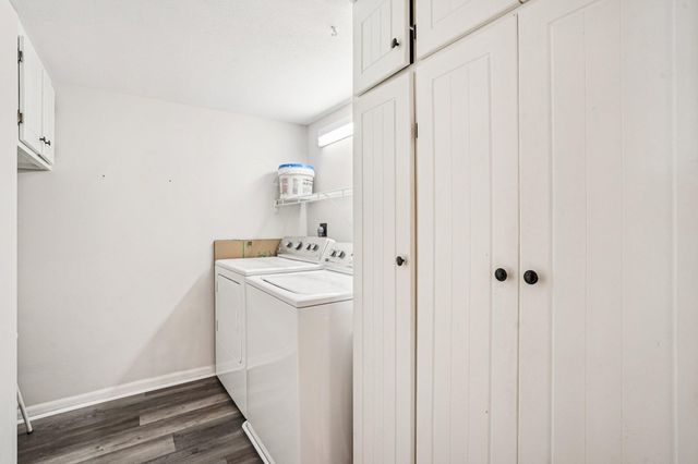 3150 Glen Oaks Avenue 104A, White Bear Lake, MN 55110