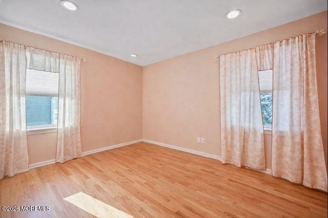 124 Sherwood Drive, Freehold, NJ 07728