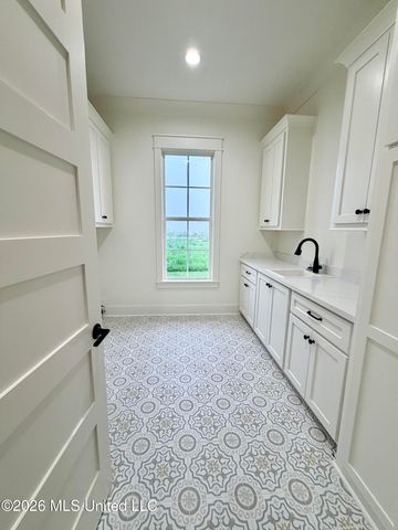1013 Crepe Myrtle Drive, Brandon, MS 39047