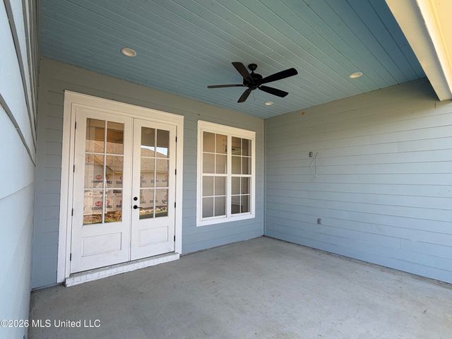 1013 Crepe Myrtle Drive, Brandon, MS 39047