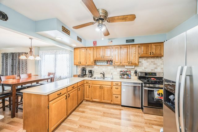 6405 163rd Place, Tinley Park, IL 60477