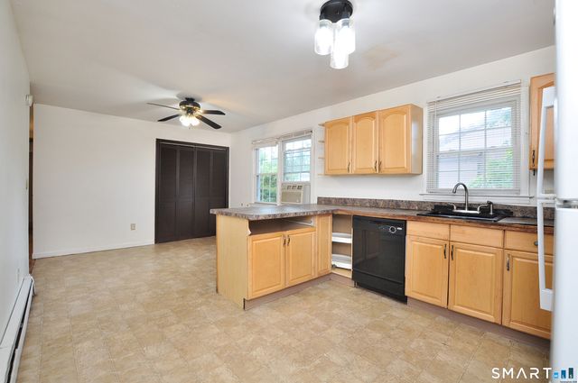 21 Emma Street, West Haven, CT 06516