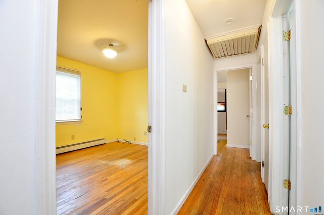21 Emma Street, West Haven, CT 06516