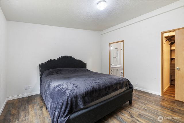 260 E Lansky Dr, Shelton, WA 98584