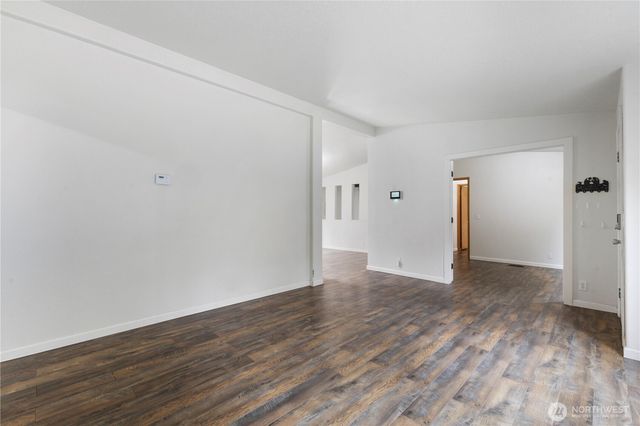 260 E Lansky Dr, Shelton, WA 98584