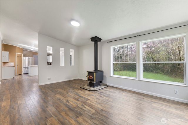 260 E Lansky Dr, Shelton, WA 98584