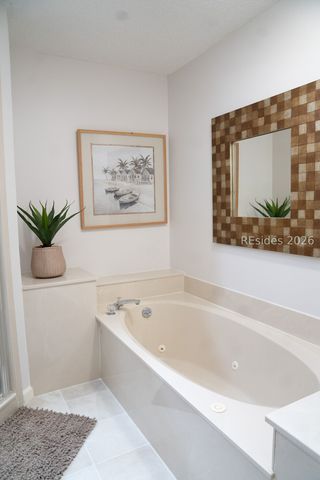 76 Shell Ring Rd, Hilton Head Island, SC 29928