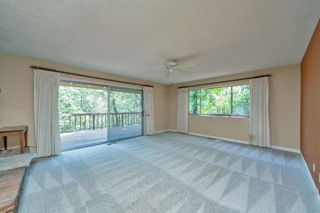 3120 Braden Rd, Camino, CA 95709