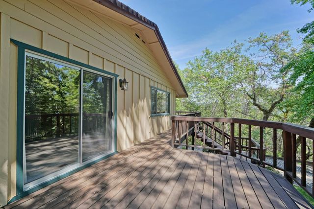 3120 Braden Rd, Camino, CA 95709