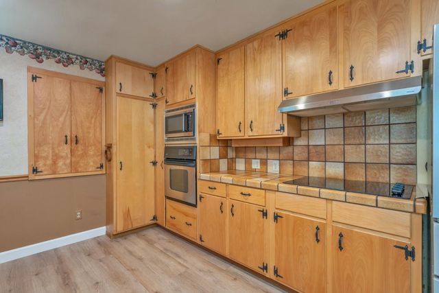 3120 Braden Rd, Camino, CA 95709