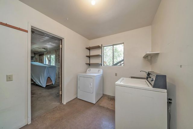 3120 Braden Rd, Camino, CA 95709