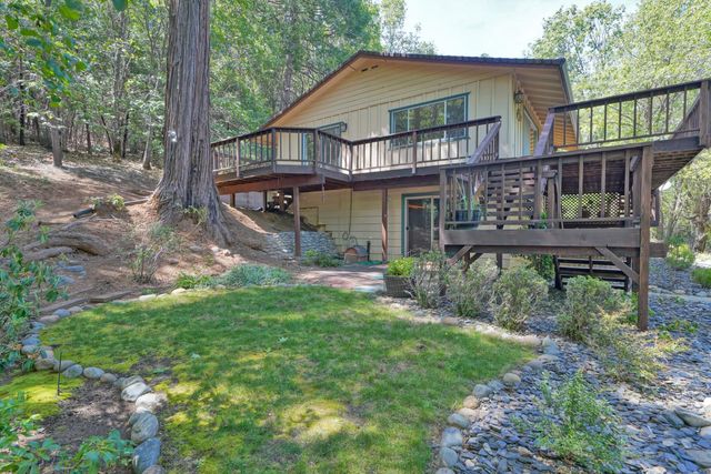 3120 Braden Rd, Camino, CA 95709