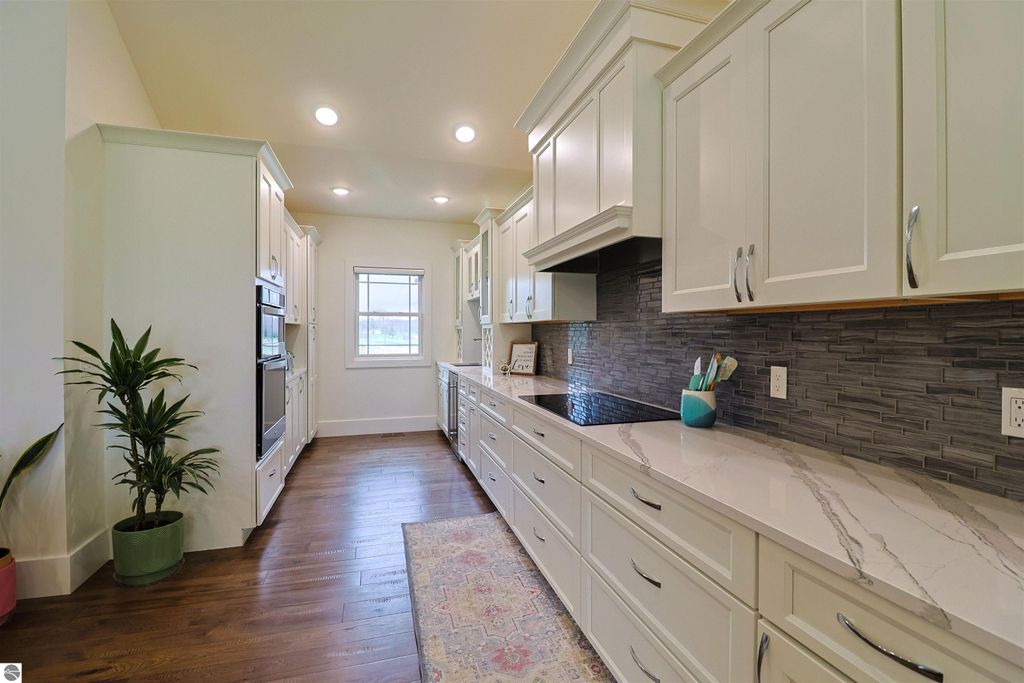 Image 11 of property listing at 3245 Paddock Lane, Mt Pleasant, MI 48858