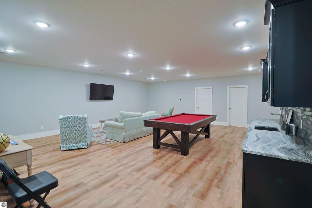 Image 27 of property listing at 3245 Paddock Lane, Mt Pleasant, MI 48858