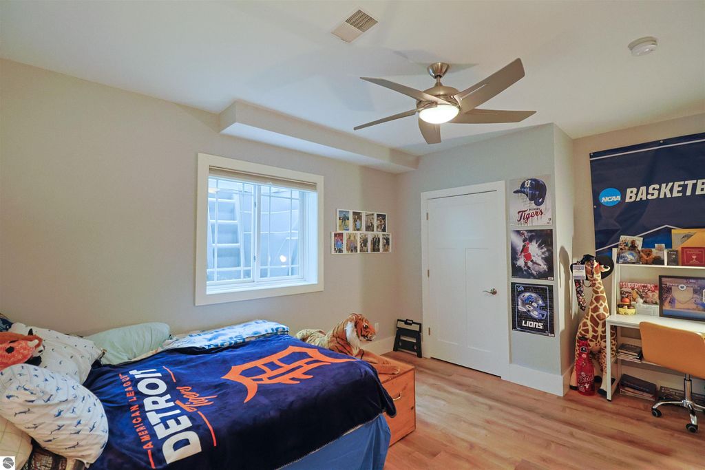 Image 31 of property listing at 3245 Paddock Lane, Mt Pleasant, MI 48858