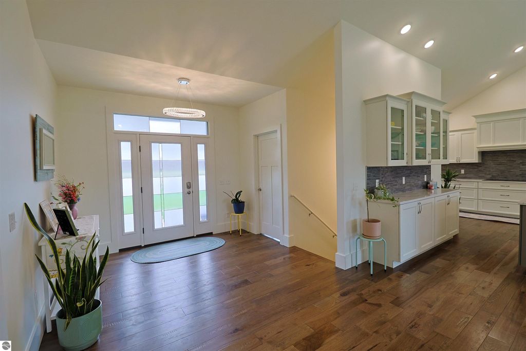 Image 5 of property listing at 3245 Paddock Lane, Mt Pleasant, MI 48858