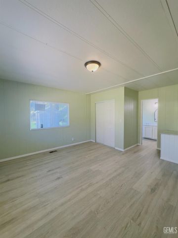 18266 Caliente Creek Road, Caliente, CA 93518