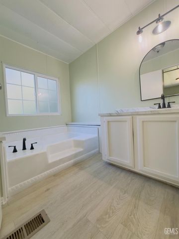 18266 Caliente Creek Road, Caliente, CA 93518