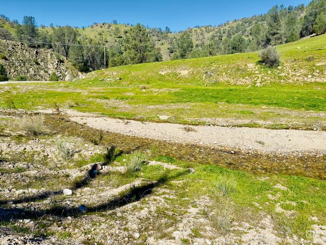 18266 Caliente Creek Road, Caliente, CA 93518