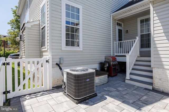 7824 CALLINGTON WAY, Hanover, MD 21076