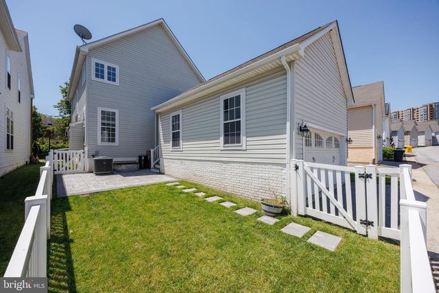 7824 CALLINGTON WAY, Hanover, MD 21076