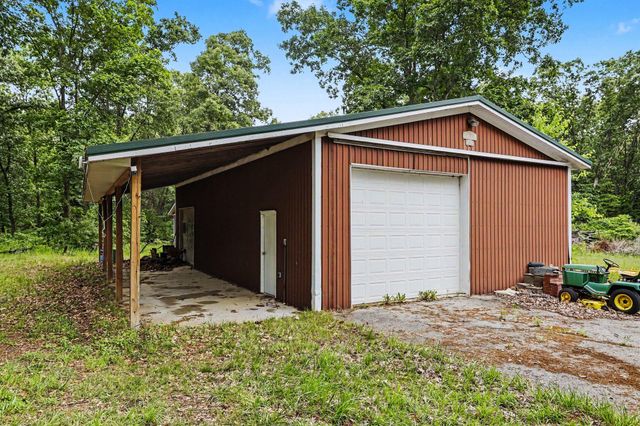 10642 Keller Road, Delton, MI 49046