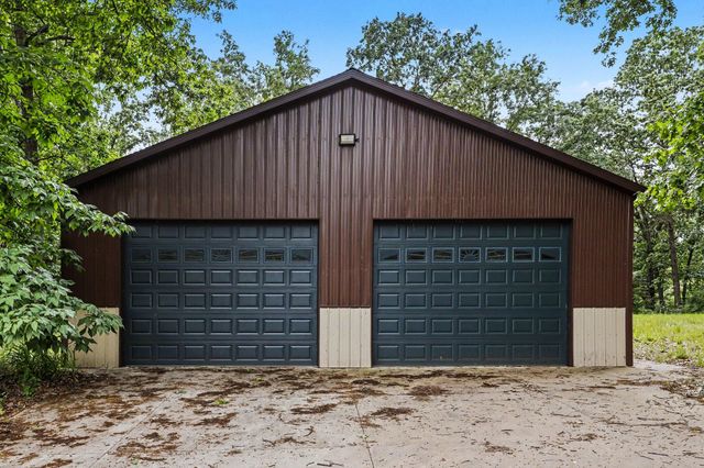 10642 Keller Road, Delton, MI 49046