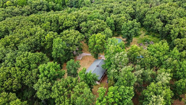 10642 Keller Road, Delton, MI 49046
