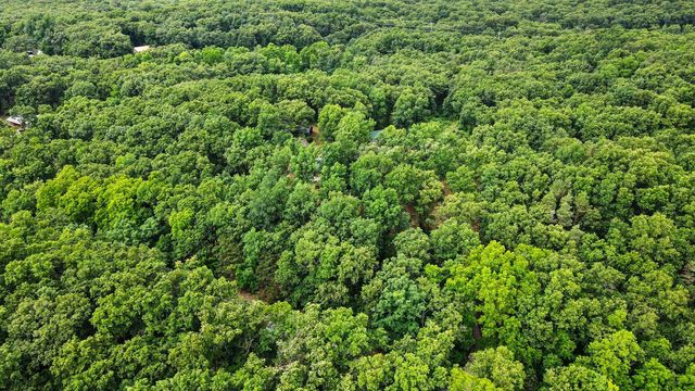 10642 Keller Road, Delton, MI 49046
