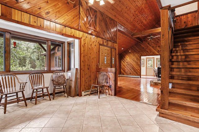 10642 Keller Road, Delton, MI 49046