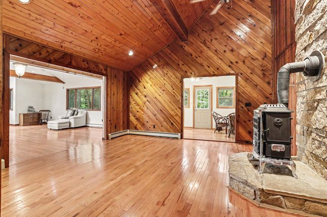 10642 Keller Road, Delton, MI 49046