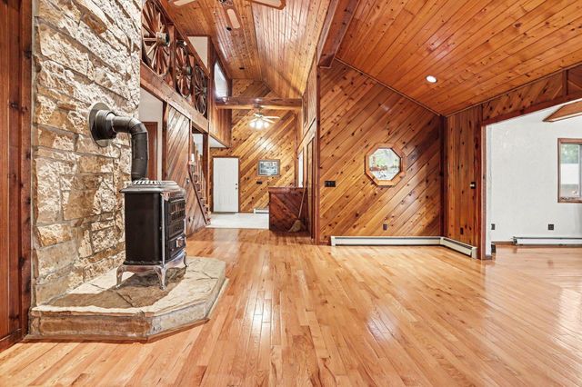10642 Keller Road, Delton, MI 49046