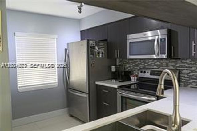 9035 SW 148th Ct 0, Miami, FL 33196